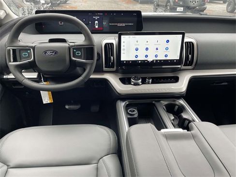 New 2026 Ford Expedition Max Active image 4