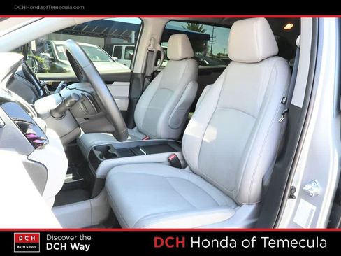 Certified 2024 Honda Odyssey Touring image 18