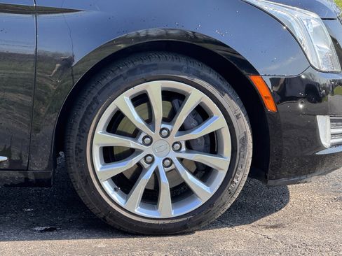 Used 2017 Cadillac XTS Luxury image 5