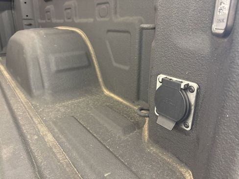 Used 2024 Chevrolet Silverado 1500 LT Trail Boss image 14