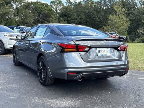 New 2025 Nissan Altima 2.5 SV w/ SV Special Edition Package image 9