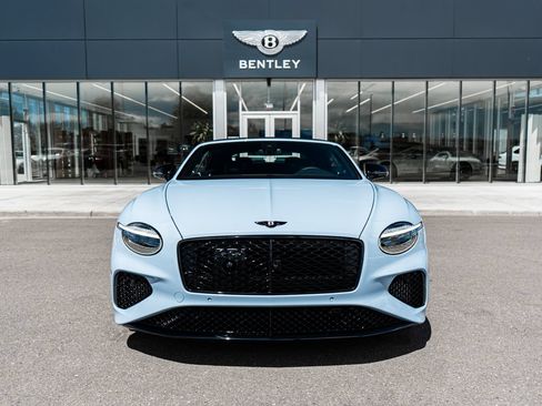 Certified 2026 Bentley Continental GTC AWD/4WD image 19