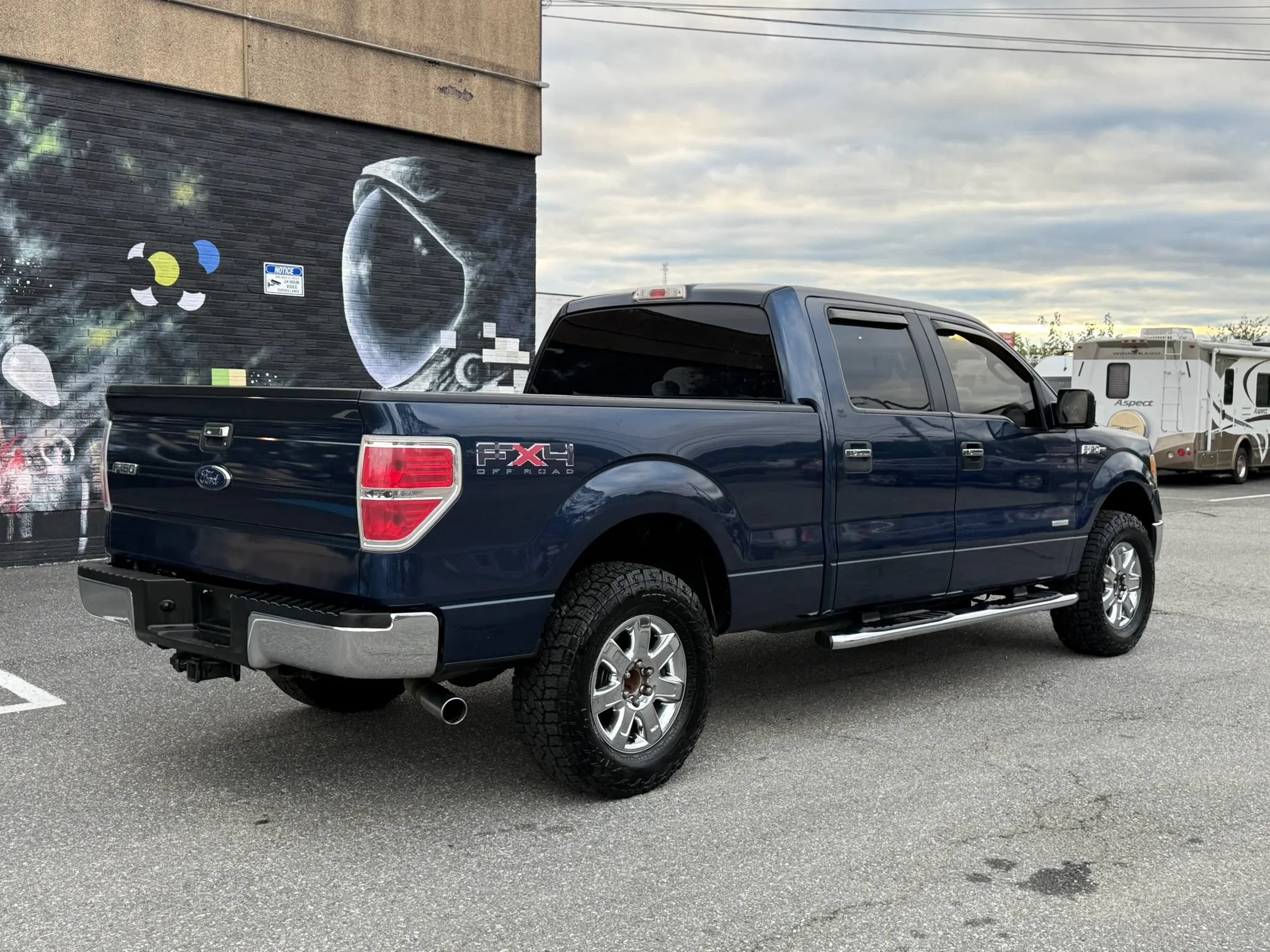 Used 2013 Ford F150 XLT w/ XLT Chrome Pkg AWD/4WD image 36