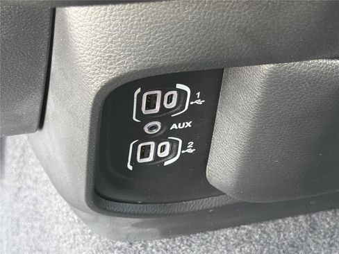New 2026 RAM 1500 Express RWD image 30