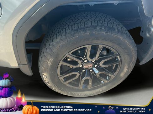 Used 2023 GMC Sierra 1500 Elevation image 12