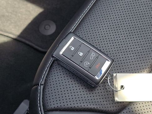 Certified 2023 Jeep Grand Cherokee Limited w/ Luxury Tech Group II image 40