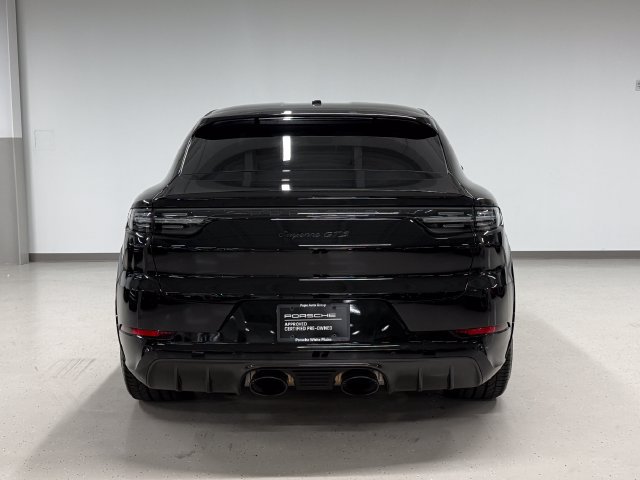 Certified 2023 Porsche Cayenne GTS AWD/4WD image 7