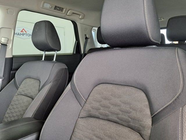 Used 2023 Nissan Pathfinder SV FWD image 25