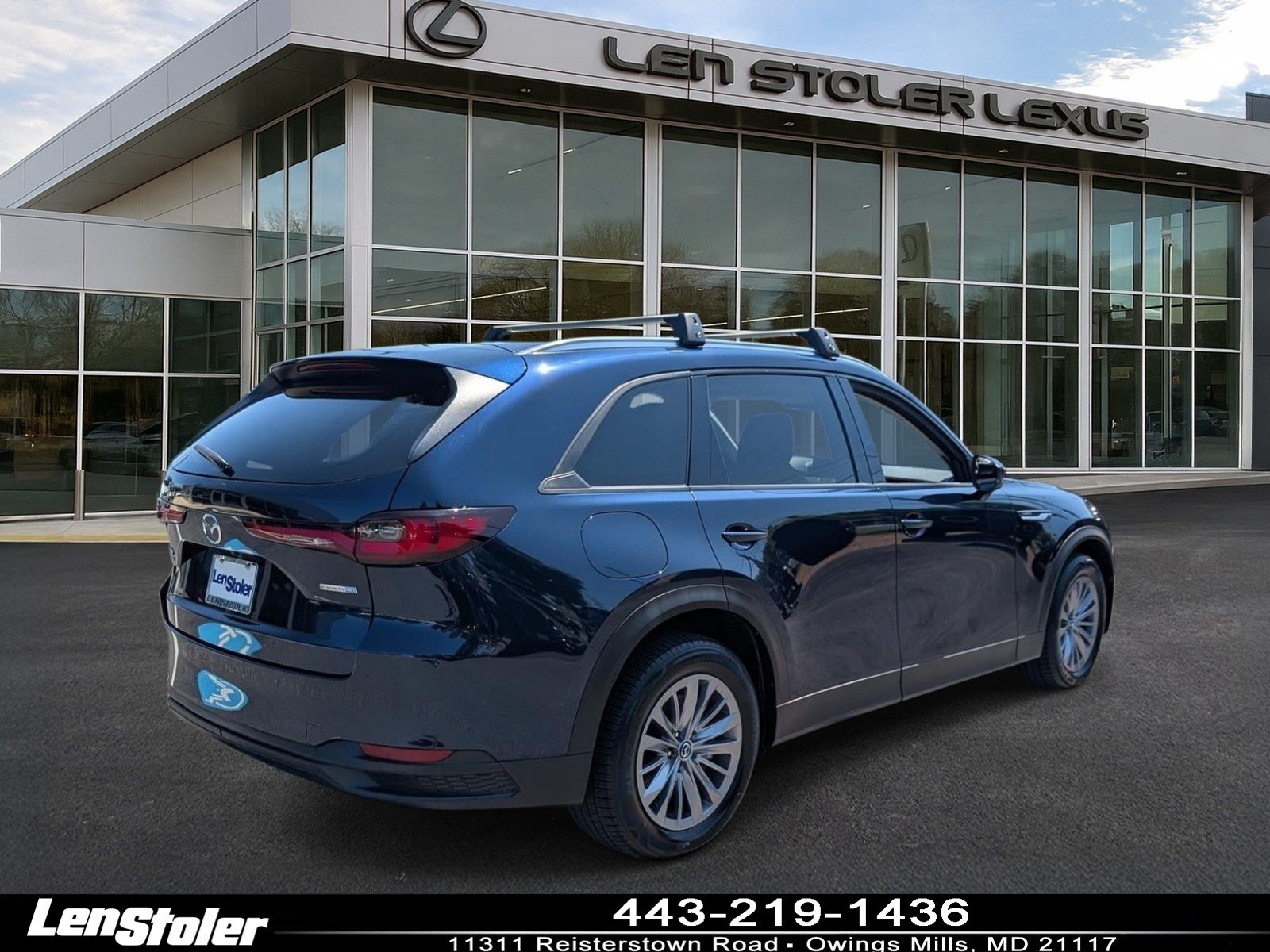 Used 2024 MAZDA CX-90 Plug-In Hybrid w/ Preferred AWD/4WD image 3