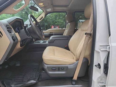 Used 2012 Ford F250 Lariat w/ Lariat Ultimate Pkg AWD/4WD image 20