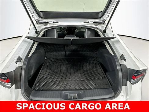 Certified 2023 Toyota Prius XLE image 6