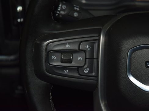 Used 2023 GMC Sierra 3500 Denali w/ Denali Ultimate Package image 34