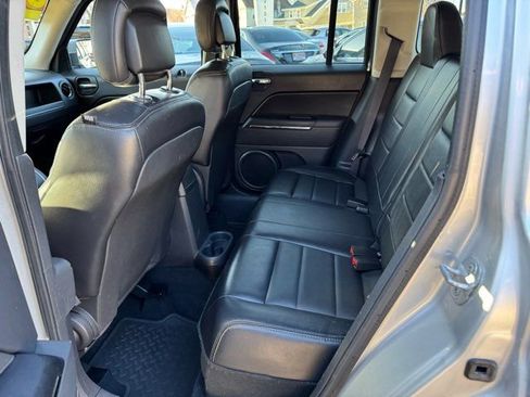 Used 2012 Jeep Patriot Limited w/ Sun/Sound Group image 18