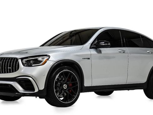 Used 2020 Mercedes-Benz GLC 63 AMG S w/ Parking Assistance Package image 2