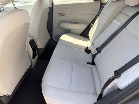 Used 2024 Hyundai Kona SEL FWD image 12