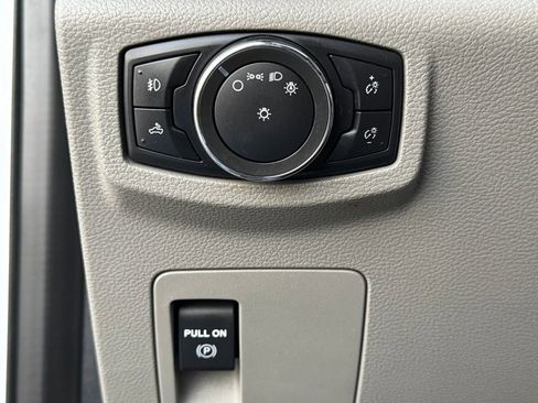 Used 2018 Ford F150 XLT image 12