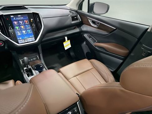 Used 2024 Subaru Ascent Touring w/ Popular Package #2 image 30