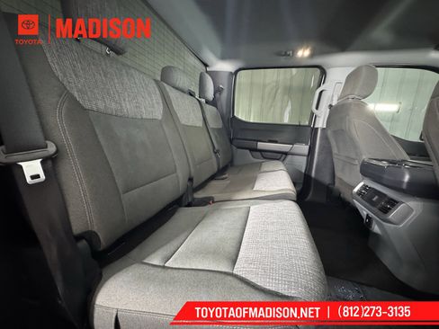 Used 2022 Ford F150 XLT image 11