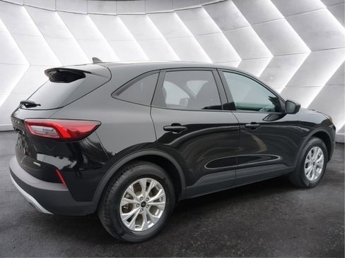 Used 2025 Ford Escape Active AWD/4WD image 5