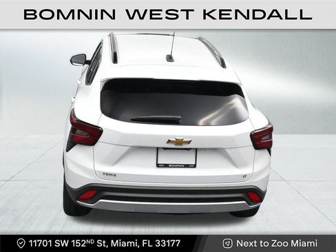 Used 2025 Chevrolet Trax LT image 15