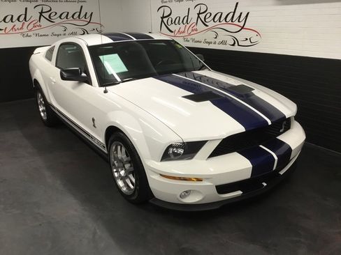 Used 2007 Ford Mustang Shelby GT500 image 2