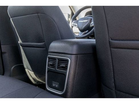 Used 2022 Chrysler 300 Touring w/ Sport Appearance Package RWD image 14