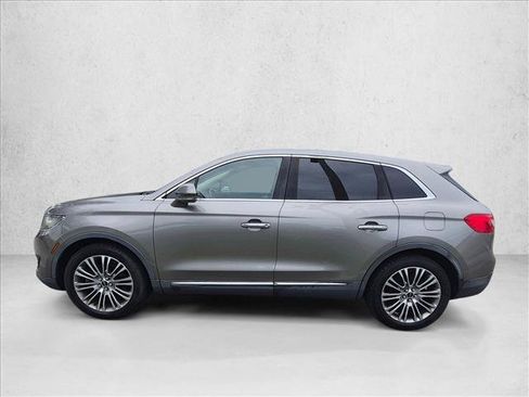 Used 2017 Lincoln MKX Reserve w/ Lincoln MKX Climate Package AWD/4WD image 9