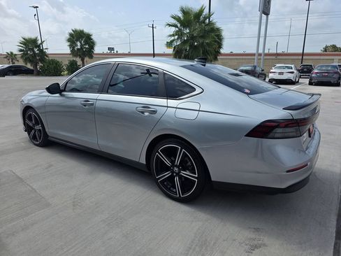 Used 2024 Honda Accord Sport image 5