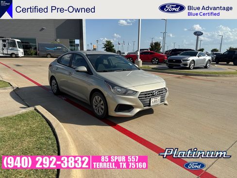 Used 2018 Hyundai Accent SE FWD image 3