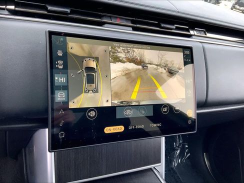 Used 2024 Land Rover Range Rover SE image 27