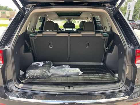 New 2026 Volkswagen Atlas SEL AWD/4WD image 31
