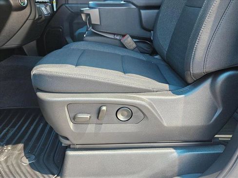 New 2025 Chevrolet Silverado 1500 Custom image 4