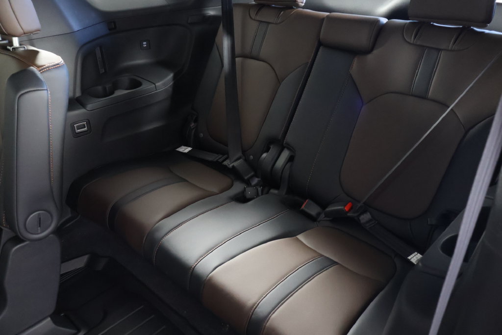 New 2026 Honda Pilot TrailSport image 6