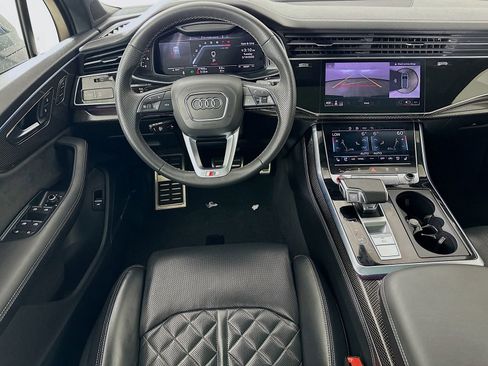 Used 2023 Audi SQ7 Premium Plus w/ Executive Package AWD/4WD image 14