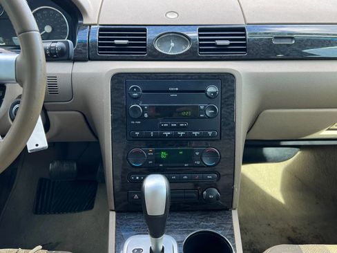 Used 2006 Mercury Montego Premier image 19