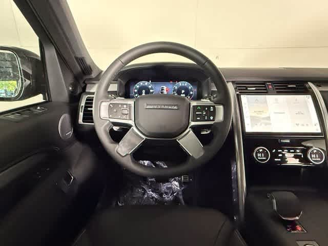 New 2026 Land Rover Discovery Limited Edition AWD/4WD image 14