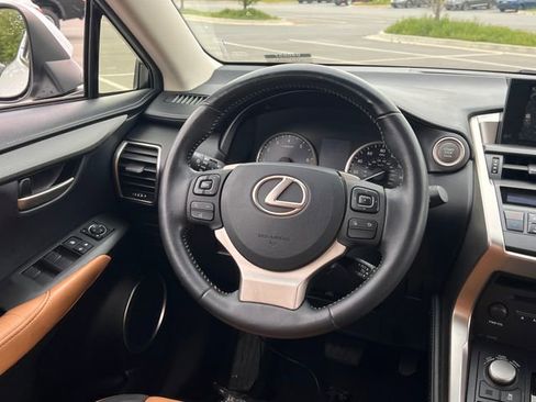 Used 2016 Lexus NX 200t FWD image 17