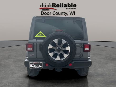 Used 2023 Jeep Wrangler Unlimited Sahara w/ Cold Weather Group AWD/4WD image 5