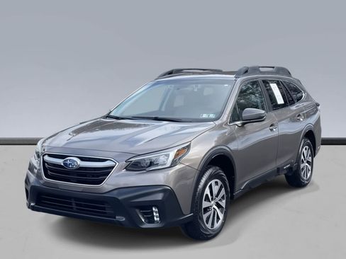 Used 2021 Subaru Outback Premium image 1