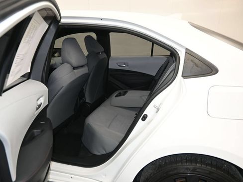 Used 2023 Toyota Corolla SE FWD image 22