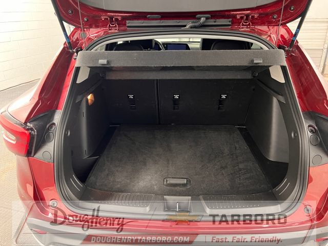 Used 2025 Chevrolet Trax LT w/ LT Convenience Package FWD image 33