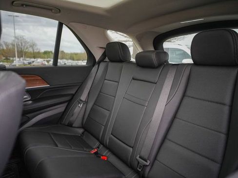 Certified 2025 Mercedes-Benz GLE 350 4MATIC image 26