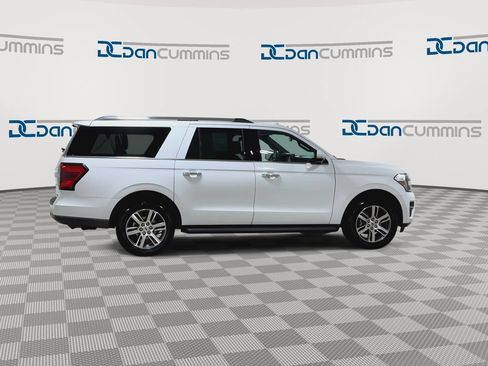 Used 2024 Ford Expedition Max Limited RWD image 2