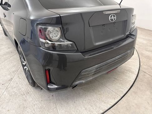Used 2015 Scion tC FWD image 18