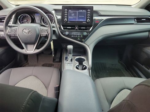 Used 2024 Toyota Camry LE image 12