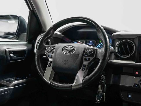 Certified 2019 Toyota Tacoma SR5 RWD image 16