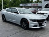 Used 2022 Dodge Charger SXT w/ Blacktop Package image 2