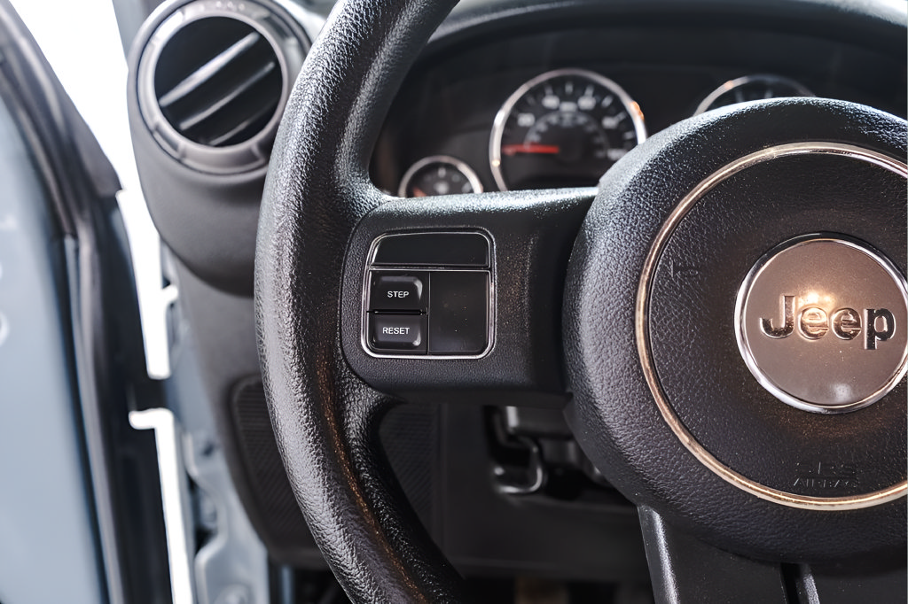 Used 2014 Jeep Wrangler Sport AWD/4WD image 10