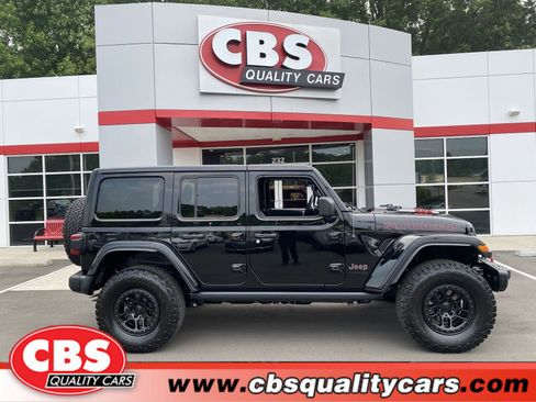 Used 2022 Jeep Wrangler Unlimited Rubicon w/ Xtreme Recon 35" Tire Package image 1