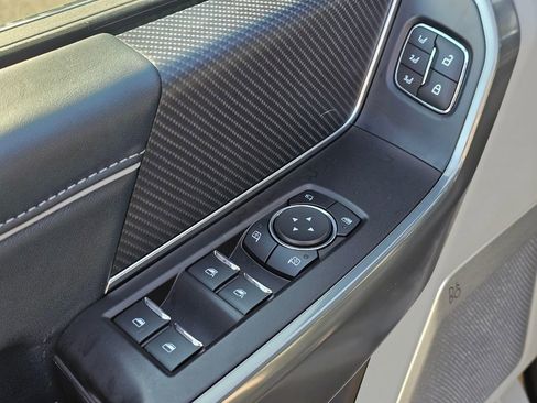 Used 2021 Ford F150 Limited image 24